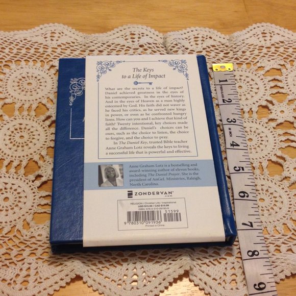 Christian Life - The Daniel Key, Anne Graham Lotz - Picture 2 of 4